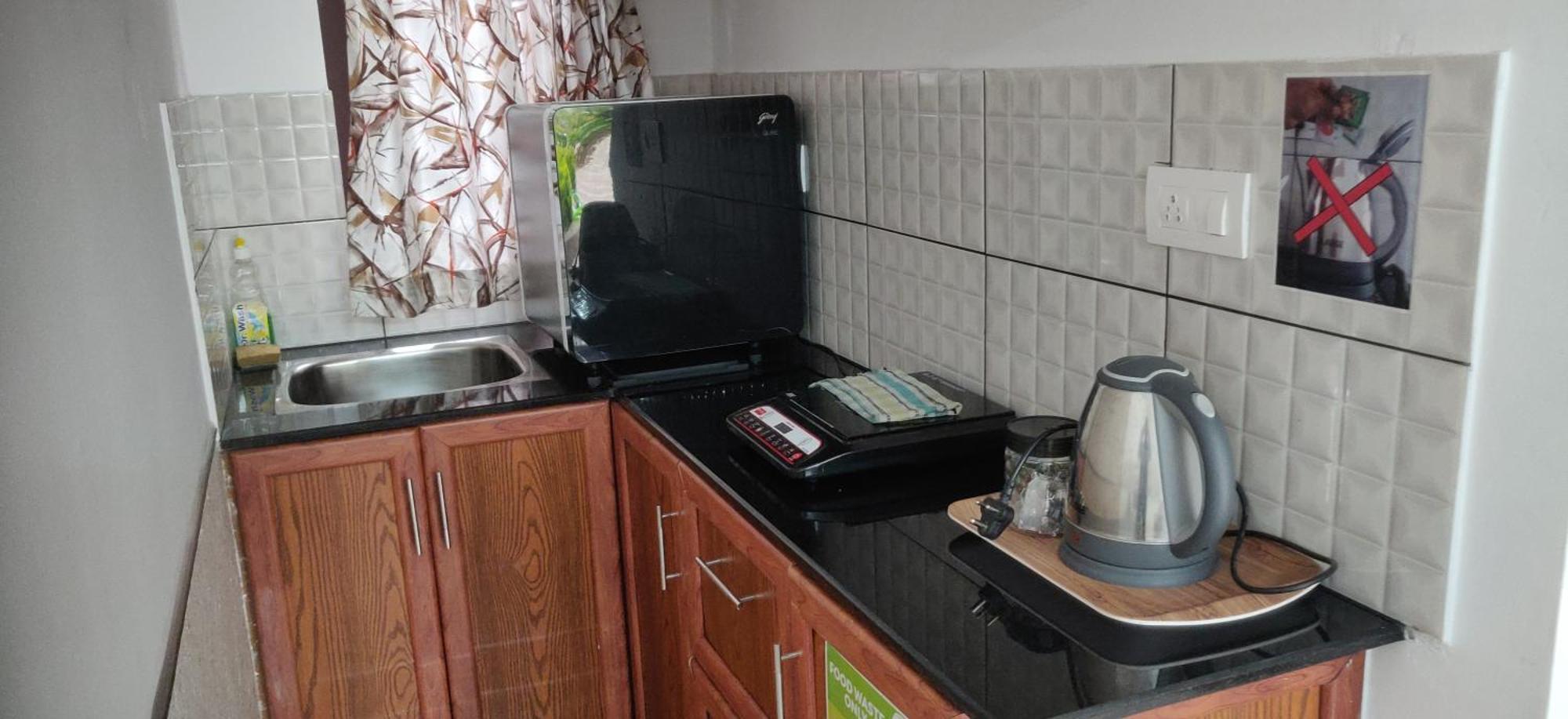 Dolphin Enclave Service Studio Apartments 칼파타 외부 사진